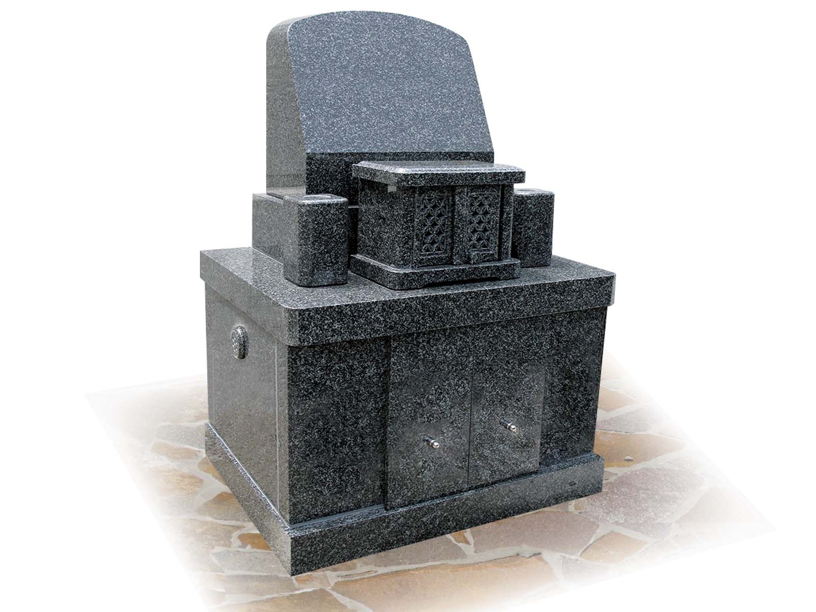 お手入れもしやすい洋型タイプの背の低いモダンな墓石を３タイプご用意しております。
